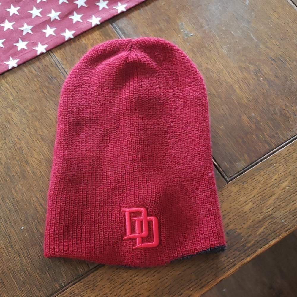 Beenie reversible Dare Devil and Punisher